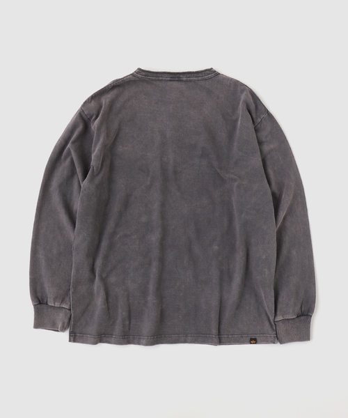 Alpha Industries(アルファインダストリーズ)の「ALPHA INDUSTRIES / アルファ インダストリーズ SNOW WASH LS HENLEY NECK(Tシャツ/カットソー・メンズ・ブラック/ホワイト/チャコールグレー・X-LARGE/LARGE/MEDIUM/SMALL)」の4枚目の写真