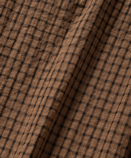NONBLANK（ノンブランク）の「ウィンドウチェッククロップボタンダウンLSシャツ_TAN（シャツ/ブラウス・メンズ・ブラウン・MEDIUM/LARGE/X-LARGE/SMALL）」の10枚目の写真