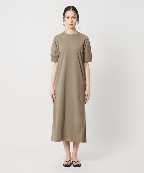 BEAUTY&YOUTH UNITED ARROWS（ビューティーアンドユースユナイテッドアローズ）の「【WEB限定 Wardrobe DAILY MINIMAL】パフスリーブ カットワンピース UVカット 接触冷感（ワンピース・レディース・ブラック/レッド/ダークブラウン/モカ・FREE）」の16枚目の写真