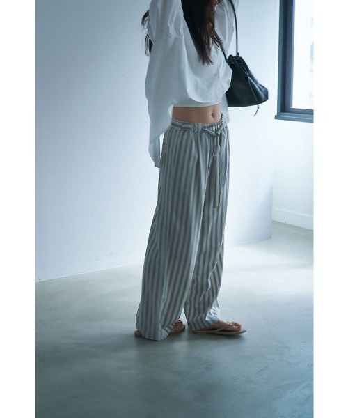 marjour（マージュール）の「PAJAMA LOOK STRIPE PANTS（その他パンツ・レディース・グリーン/オフホワイト・M）」の4枚目の写真