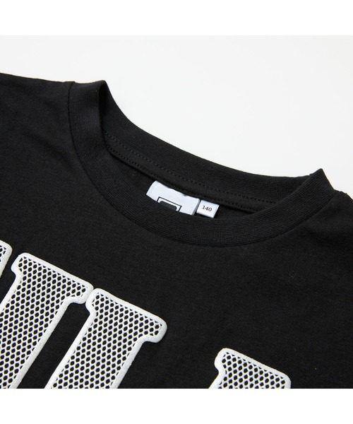 FILA(フィラ)の「FILA フィラ 半袖Tシャツ ロゴプリント ショート丈(Tシャツ/カットソー・キッズ・ブラック/サックスブルー/オフホワイト・110cm/120cm/130cm/140cm/150cm/160cm)」の5枚目の写真