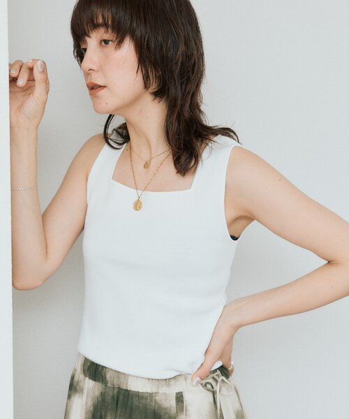 RIVE DROITE(リヴドロワ)の「【接触冷感】クールタッチ2wayニットタンクトップ(ニット/セーター・レディース・オフホワイト/ブラック/ダークブラウン・FREE)」の8枚目の写真