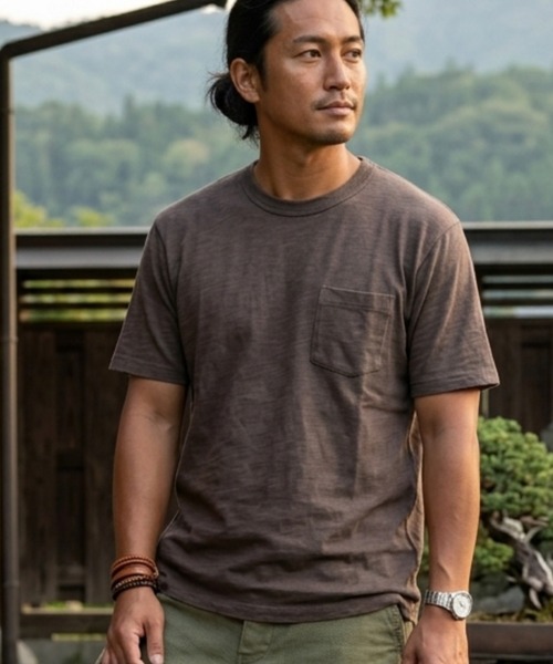 TETE（テット）の「【TETE SELECTION】オーストラリアコットンスラブクルーTシャツ/クルーネック 胸ポケット 半袖（Tシャツ/カットソー・メンズ・ネイビー/サーモンピンク/ホワイト/ブラウン/グレー・X-LARGE/LARGE/MEDIUM）」の3枚目の写真