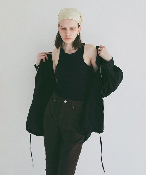 CLANE(クラネ)の「BACK SHEER TANK TOPS(タンクトップ・レディース・ホワイト/ベージュ/ブラック・1/2)」の4枚目の写真