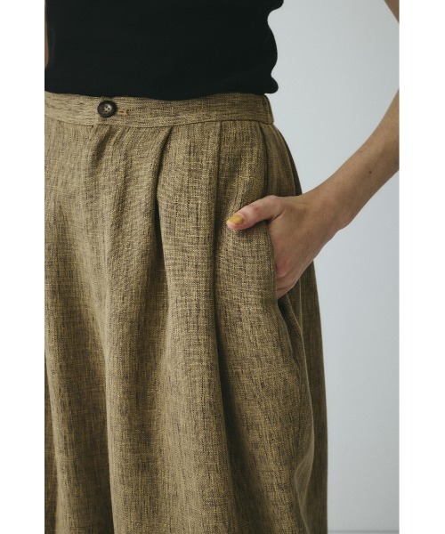 HeRIN.CYE(ヘリンドットサイ)の「Tweed butcher tuck pants / ツイードブッチャータックパンツ(スラックス・レディース・ブラック/ライトブルー/ベージュ・36/38)」の13枚目の写真