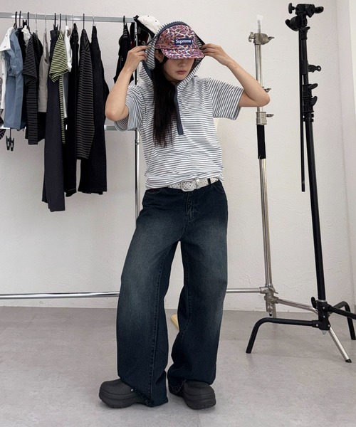 sedacle(セダクル)の「配色刺繍ストレートスラブデニム(デニムパンツ・レディース・ブラック/インディゴブルー/ライトインディゴブルー/ブラック系その他・SMALL/LARGE/MEDIUM)」の22枚目の写真