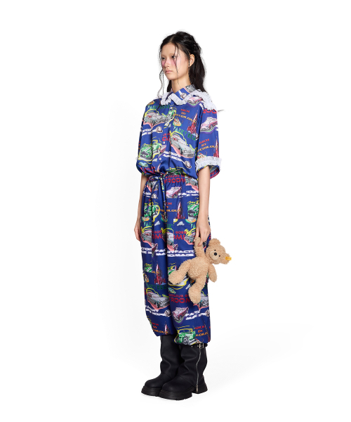 GREEDILOUS(グリディアス)の「Racing Club Short Sleeve Ruffle Shirt(シャツ/ブラウス・レディース・その他・X-SMALL/SMALL/MEDIUM/LARGE)」の3枚目の写真
