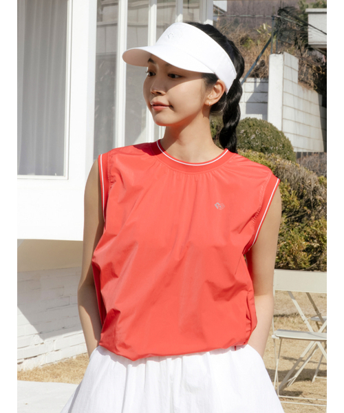 NITINA(ニティナ)の「シャーリングベストRD(ベスト・レディース・レッド・SMALL/MEDIUM)」の4枚目の写真