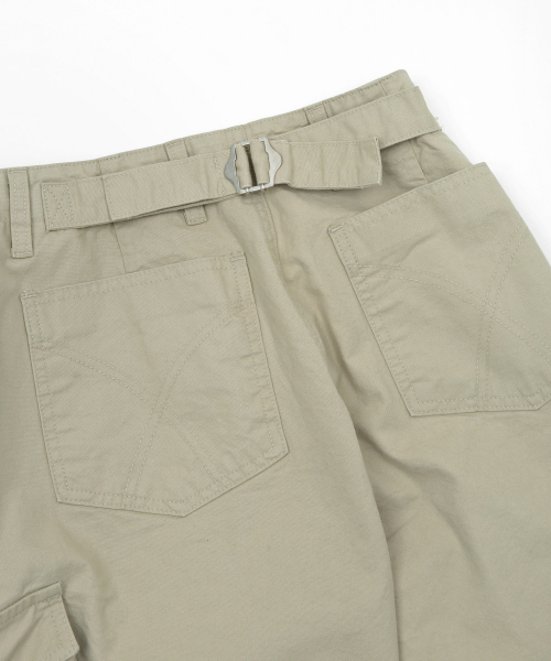 KIJIKO（キジコ）の「ke614. Washed Bermuda Cargo Pants Beige Grey（その他パンツ・レディース・ベージュ・SMALL/MEDIUM）」の12枚目の写真