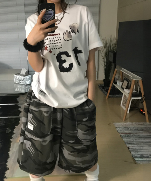 SEW-B(ソービー)の「2 TEETH オーバーサイズ 半袖Tシャツ(Tシャツ/カットソー・レディース・その他・FREE)」の4枚目の写真