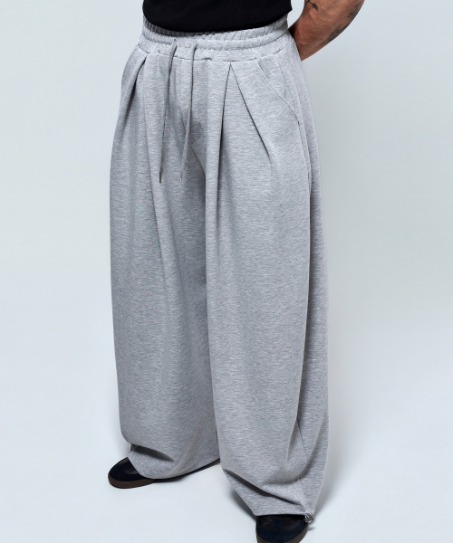 PHYSICAL GARMENTS（フィジカルガーメンツ）の「P2638 ディープピンタックカーブワイドパンツ [3COLOR]（その他パンツ・メンズ・グレー/ブラック・1/2/3）」の14枚目の写真