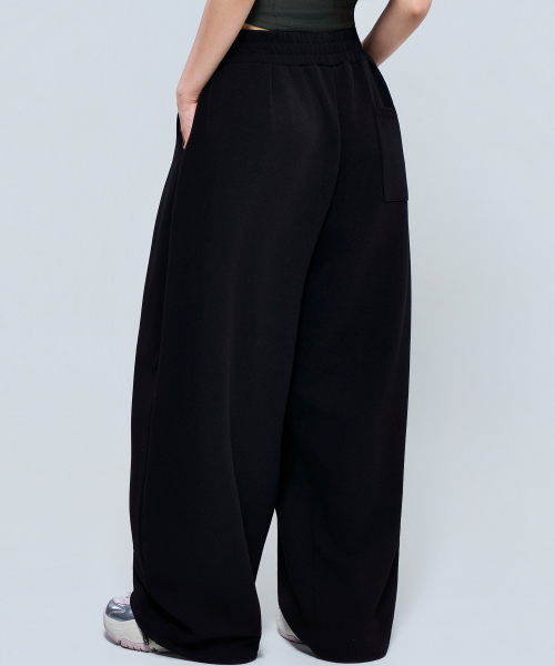 PHYSICAL GARMENTS（フィジカルガーメンツ）の「P2638 ディープピンタックカーブワイドパンツ [3COLOR]（その他パンツ・メンズ・グレー/ブラック・1/2/3）」の9枚目の写真