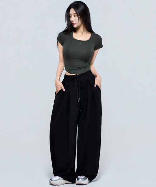 PHYSICAL GARMENTS（フィジカルガーメンツ）の「P2638 ディープピンタックカーブワイドパンツ [3COLOR]（その他パンツ・メンズ・グレー/ブラック・1/2/3）」の19枚目の写真