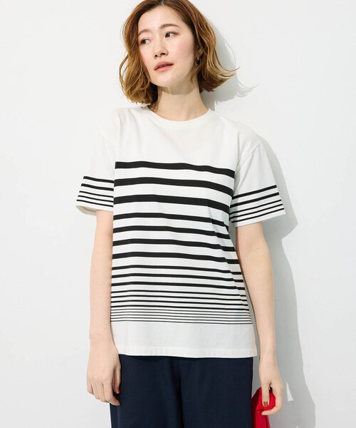 Petit Honfleur(プチオンフルール)の「パネルボーダーTシャツ【接触冷感・UVカット・オーガニックコットンブレンド】(Tシャツ/カットソー・レディース・ホワイト/ネイビー・M/L)」の7枚目の写真