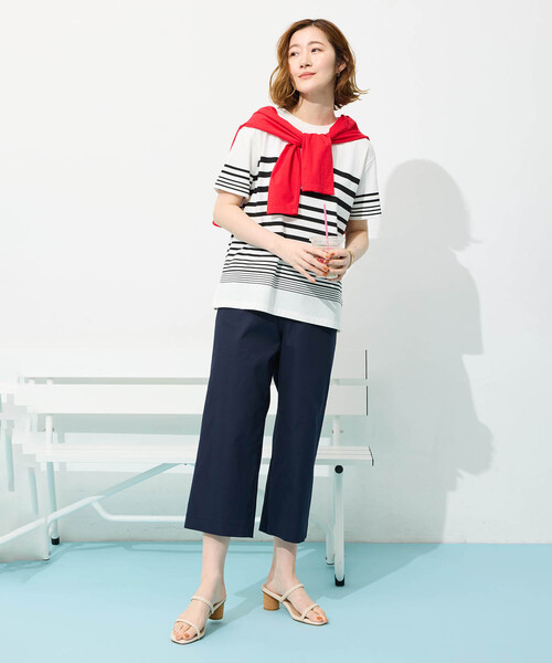 Petit Honfleur(プチオンフルール)の「パネルボーダーTシャツ【接触冷感・UVカット・オーガニックコットンブレンド】(Tシャツ/カットソー・レディース・ホワイト/ネイビー・M/L)」の8枚目の写真