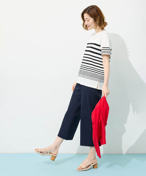 Petit Honfleur(プチオンフルール)の「パネルボーダーTシャツ【接触冷感・UVカット・オーガニックコットンブレンド】(Tシャツ/カットソー・レディース・ホワイト/ネイビー・M/L)」の11枚目の写真