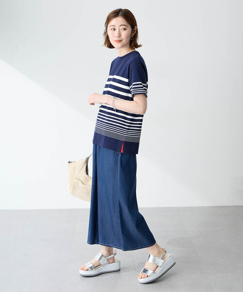 Petit Honfleur(プチオンフルール)の「パネルボーダーTシャツ【接触冷感・UVカット・オーガニックコットンブレンド】(Tシャツ/カットソー・レディース・ホワイト/ネイビー・M/L)」の15枚目の写真