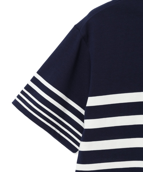 Petit Honfleur(プチオンフルール)の「パネルボーダーTシャツ【接触冷感・UVカット・オーガニックコットンブレンド】(Tシャツ/カットソー・レディース・ホワイト/ネイビー・M/L)」の19枚目の写真