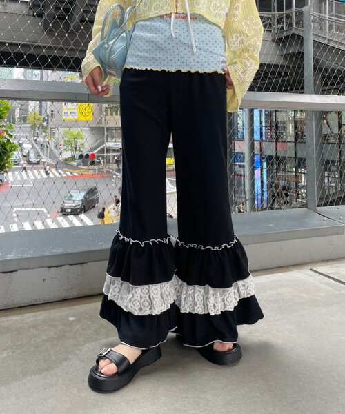HELLO.SANFRANCISCO(ハローサンフランシスコ)の「【HELLO.SANFRANCISCO】レースフリルワッフルパンツ(その他パンツ・レディース・ブラック/ブルー・MEDIUM/SMALL)」の7枚目の写真