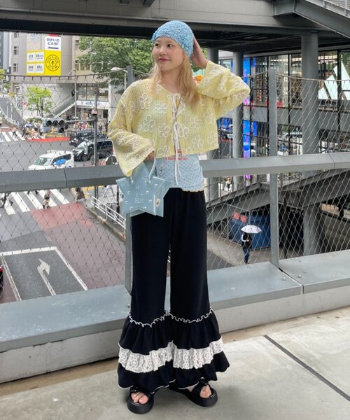 HELLO.SANFRANCISCO(ハローサンフランシスコ)の「【HELLO.SANFRANCISCO】レースフリルワッフルパンツ(その他パンツ・レディース・ブラック/ブルー・MEDIUM/SMALL)」の10枚目の写真
