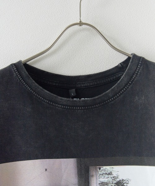 ROOPTOKYO(ループトウキョウ)の「Pink Floyd/ピンク・フロイド Unisex Stone Wash T-Shirt: Ummagumma(Black)(Back print) バンドTシャツ プリントTシャツ 半袖 クルーネック ロック ストリート メンズ レディース 秋 秋服 2026年秋冬(Tシャツ/カットソー・メンズ・ブラック・S/M/L/XL)」の3枚目の写真