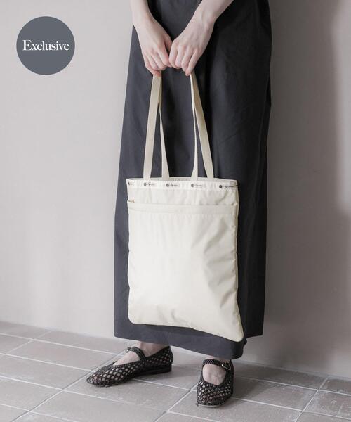 LeSportsac(レスポートサック)の「『別注』LeSportsac×URBAN RESEARCH LARGE EMERALD TOTE(トートバッグ・レディース・ブラック/ベージュ・-)」の2枚目の写真