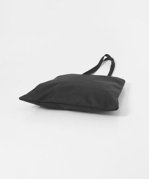 LeSportsac(レスポートサック)の「『別注』LeSportsac×URBAN RESEARCH LARGE EMERALD TOTE(トートバッグ・レディース・ブラック/ベージュ・-)」の5枚目の写真