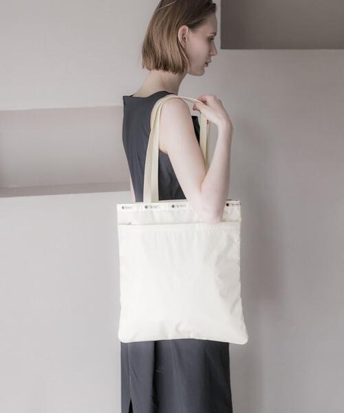 LeSportsac(レスポートサック)の「『別注』LeSportsac×URBAN RESEARCH LARGE EMERALD TOTE(トートバッグ・レディース・ブラック/ベージュ・-)」の10枚目の写真