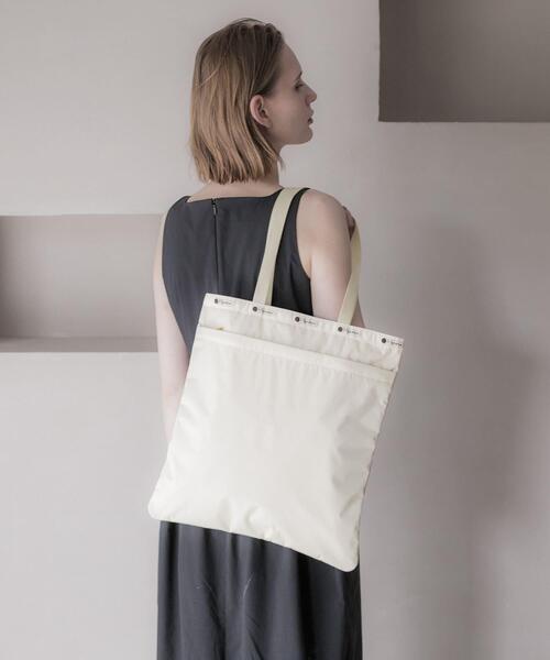 LeSportsac(レスポートサック)の「『別注』LeSportsac×URBAN RESEARCH LARGE EMERALD TOTE(トートバッグ・レディース・ブラック/ベージュ・-)」の11枚目の写真