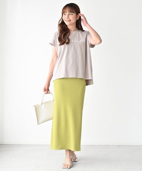 Ehre style(エーレスタイル)の「さりげなさが◎大人の新ロゴTコーデ7選(Tシャツ/カットソー・レディース・ホワイト・FREE)」の14枚目の写真