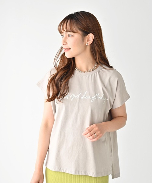 Ehre style(エーレスタイル)の「さりげなさが◎大人の新ロゴTコーデ7選(Tシャツ/カットソー・レディース・ホワイト・FREE)」の21枚目の写真