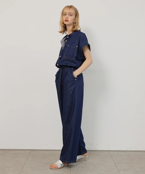 CADUNE(カデュネ)の「デニムロンパース(その他パンツ・レディース・ネイビー/ライトブルー・38/36/34)」の2枚目の写真