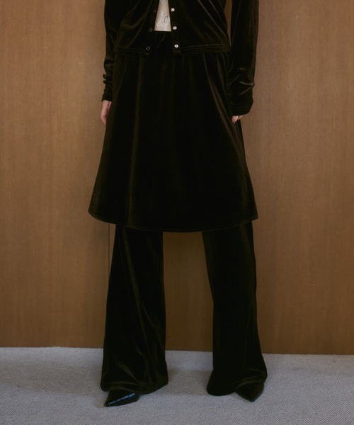 ELTONE(エルトーン)の「ベロアレイヤードフレアパンツ(その他パンツ・レディース・ブラック/ブラウン・SMALL/MEDIUM)」の17枚目の写真