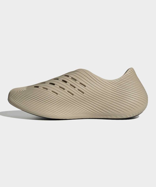adidas（アディダス）の「ピュアチル サンダル / アディダス adidas（サンダル・メンズ・カーキ・22.5cm/23.5cm/24.5cm/25.5cm/26.5cm/27.5cm/28.5cm）」の6枚目の写真