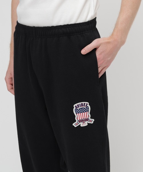 AVIREX(アヴィレックス)の「SIGNATURE VARSITY LOGO SWEAT PANTS / シグネチャーバーシティー ロゴ スウェットパンツ / AVIREX / アヴィレックス(スウェットパンツ・メンズ・ブラック/ネイビー/グレー/レッド/オフホワイト・MEDIUM/LARGE/X-LARGE/XX-LARGE)」の17枚目の写真