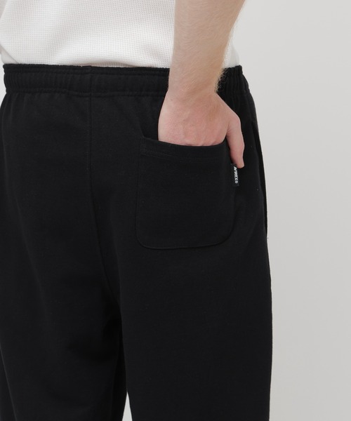 AVIREX(アヴィレックス)の「SIGNATURE VARSITY LOGO SWEAT PANTS / シグネチャーバーシティー ロゴ スウェットパンツ / AVIREX / アヴィレックス(スウェットパンツ・メンズ・ブラック/ネイビー/グレー/レッド/オフホワイト・MEDIUM/LARGE/X-LARGE/XX-LARGE)」の20枚目の写真