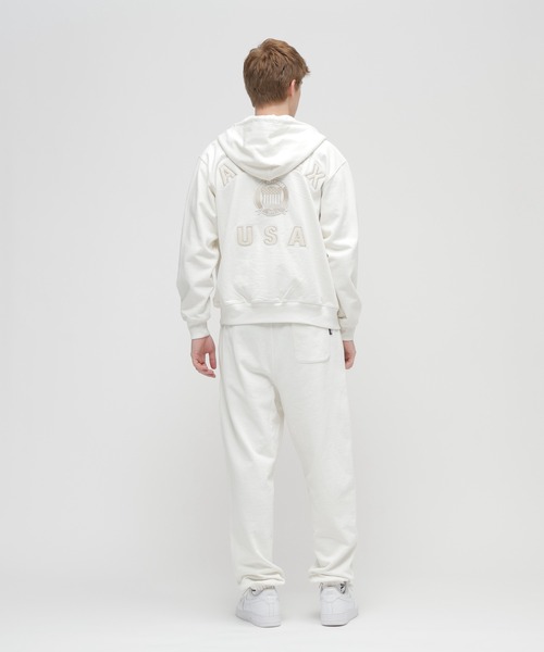 AVIREX(アヴィレックス)の「SIGNATURE VARSITY LOGO SWEAT PANTS / シグネチャーバーシティー ロゴ スウェットパンツ / AVIREX / アヴィレックス(スウェットパンツ・メンズ・ブラック/ネイビー/グレー/レッド/オフホワイト・MEDIUM/LARGE/X-LARGE/XX-LARGE)」の9枚目の写真