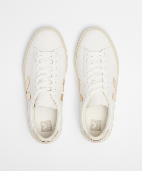VEJA(ヴェジャ)の「VEJA Campo レザースニーカー(スニーカー・レディース・ホワイト×ゴールド・36/22/37/23/38/24/39/25/40/25.5cm)」の2枚目の写真