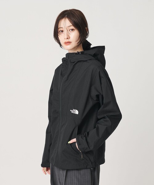 THE NORTH FACE(ザノースフェイス)の「<THE NORTH FACE>コンパクト ジャケット(マウンテンパーカー・レディース・ブラック/ベージュ・L)」の1枚目の写真