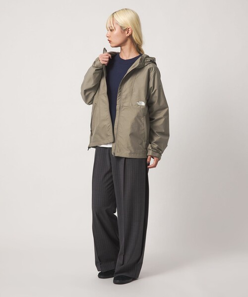 THE NORTH FACE(ザノースフェイス)の「<THE NORTH FACE>コンパクト ジャケット(マウンテンパーカー・レディース・ブラック/ベージュ・L)」の12枚目の写真
