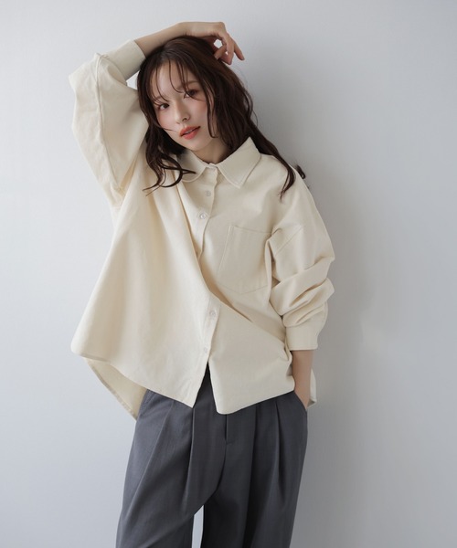 La-gemme(ラジェム)の「コーデュロイ調オーバーサイズ/軽アウター/体型カバー(シャツ/ブラウス・レディース・ブラウン/ブラック/ブルーグリーン/アイボリー・フリー)」の12枚目の写真