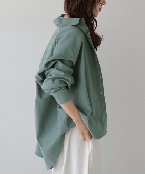 La-gemme(ラジェム)の「コーデュロイ調オーバーサイズ/軽アウター/体型カバー(シャツ/ブラウス・レディース・ブラウン/ブラック/ブルーグリーン/アイボリー・フリー)」の16枚目の写真