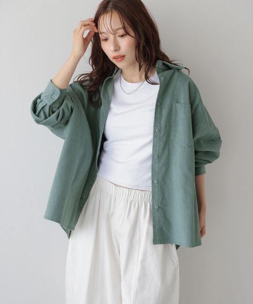 La-gemme(ラジェム)の「コーデュロイ調オーバーサイズ/軽アウター/体型カバー(シャツ/ブラウス・レディース・ブラウン/ブラック/ブルーグリーン/アイボリー・フリー)」の17枚目の写真