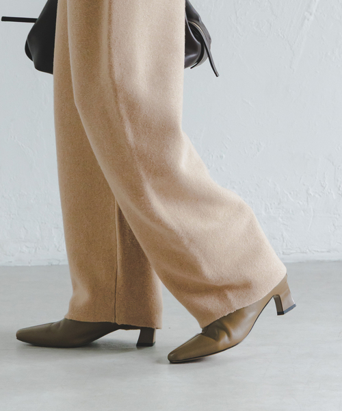 Noble(ノーブル)の「《・セットアップ対応》スムース バレルパンツ(その他パンツ・レディース・ベージュ/キャメル・38/36)」の5枚目の写真