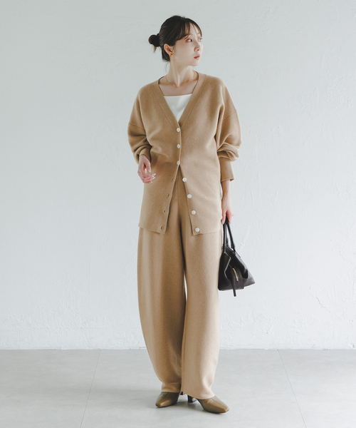 Noble(ノーブル)の「《・セットアップ対応》スムース バレルパンツ(その他パンツ・レディース・ベージュ/キャメル・38/36)」の6枚目の写真