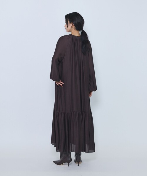 1er Arrondissement(プルミエアロンディスモン)の「ギャザーティアードワンピース(ワンピース・レディース・ブラウン/ブラック・36/38)」の1枚目の写真