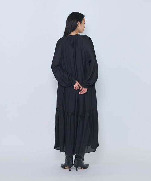 1er Arrondissement(プルミエアロンディスモン)の「ギャザーティアードワンピース(ワンピース・レディース・ブラウン/ブラック・36/38)」の9枚目の写真