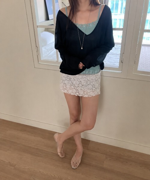 LOENNE(ロエヌ)の「Lace Trim Rib Camisole / レーストリムリブキャミソール(Tシャツ/カットソー・レディース・ホワイト/ブラック/ミント・FREE)」の11枚目の写真