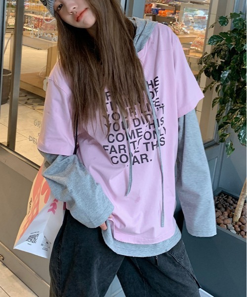 WEGO（ウィゴー）の「Tシャツレイヤード風英字ロゴフードロングT シャツ（Tシャツ/カットソー・レディース・イエロー/ピンク・LARGE/MEDIUM）」の3枚目の写真
