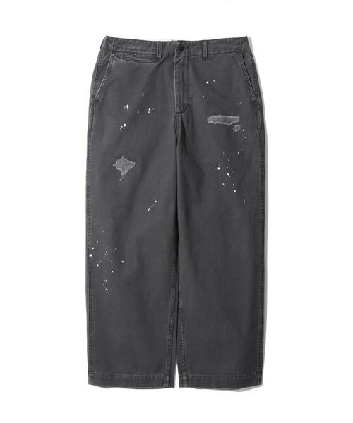 MANASTASH(マナスタッシュ)の「MANASTASH/マナスタッシュ DISTRESSED CHINO PANTS(その他パンツ・メンズ・グレー系その他3/チャコールグレー/カーキ・L/M)」の1枚目の写真